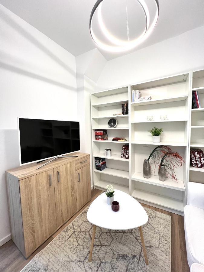 Hot Spot - Apartment - Sanador Victoriei Βουκουρέστι Εξωτερικό φωτογραφία